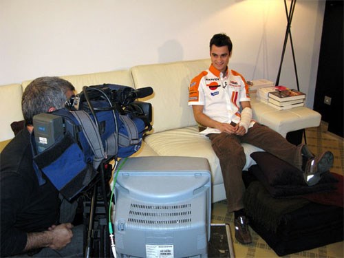 O Pedrosa δεν βρέθηκε στη Μαδρίτη αλλά μέσω τηλεδιάσκεψης είχε την ευκαιρία να παρακολουθήσει την τελετή και να στείλει το μήνυμά του