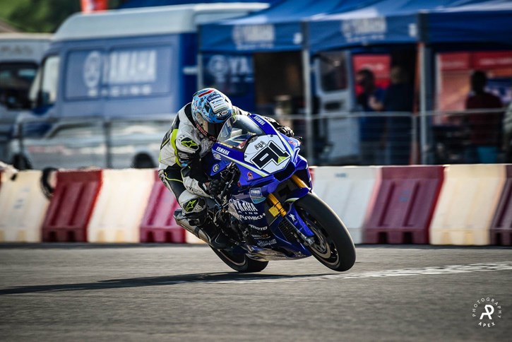 SBK: Λευτέρης Πίππος Yamaha R1 57.053