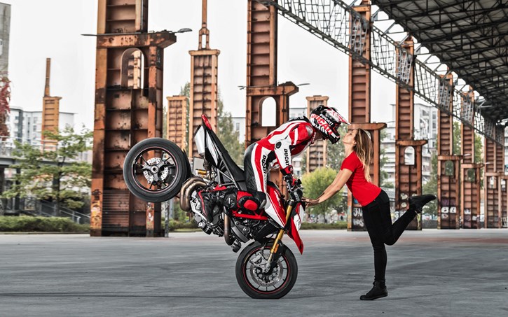 Hypermotard 950 S