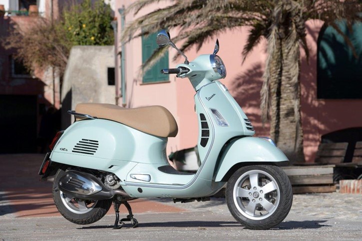 VESPA GTS 300