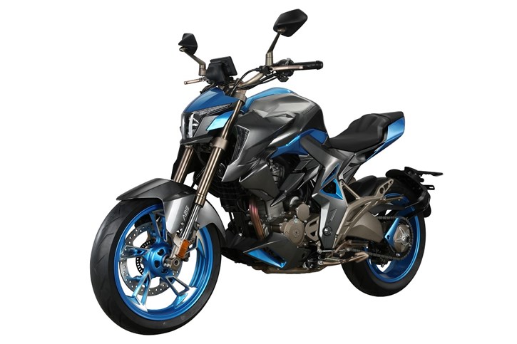 DAYTONA 310 R1