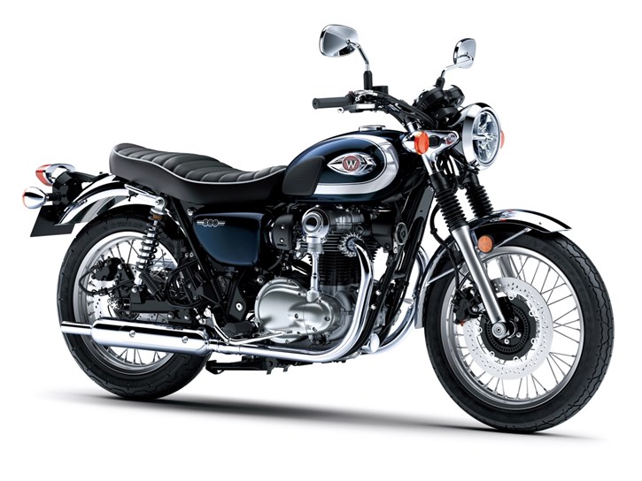 Kawasaki 21MY W800 Metallic Ocean Blue