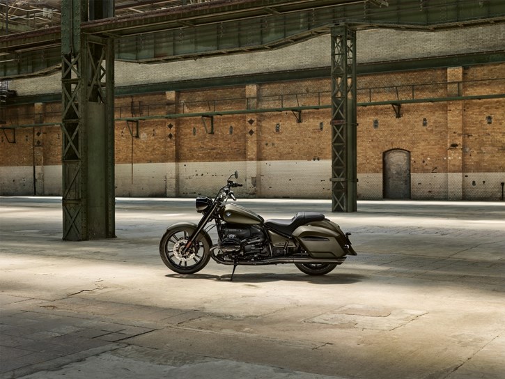 MotoGP – New BMW R 18 Roctane