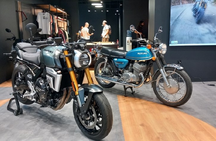Suzuki GSX-8T και Suzuki T500 του 1974